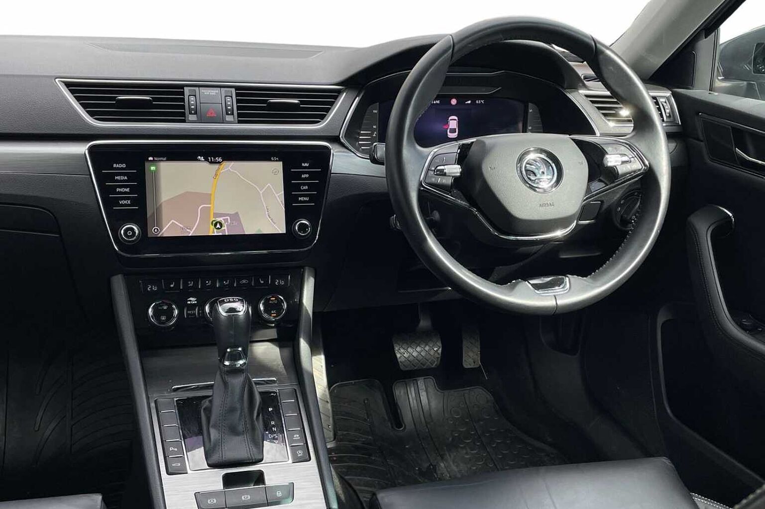SKODA Superb 1.5 TSI (150ps) SE L ACT DSG 5Dr Hatchback