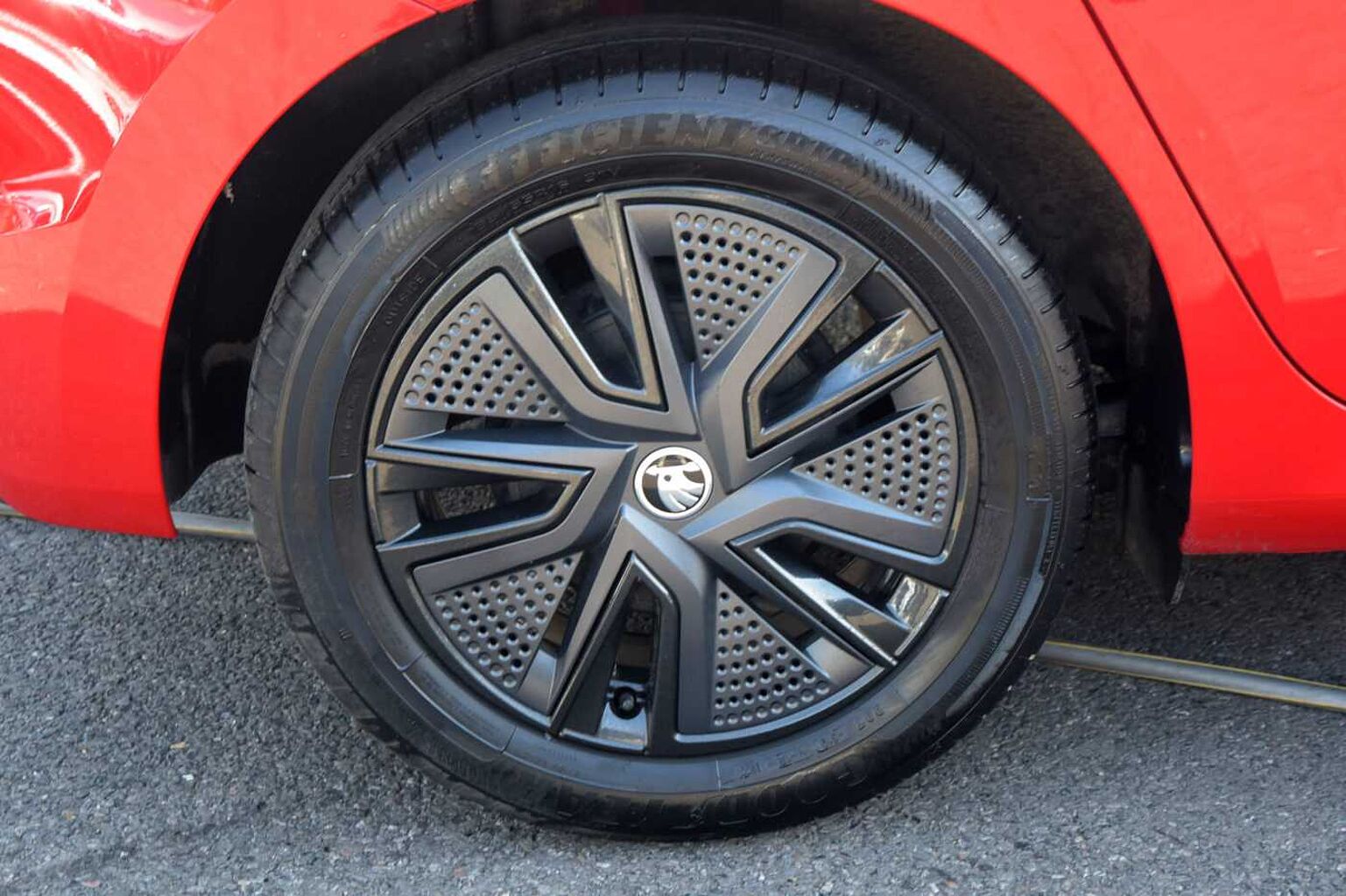 SKODA Fabia 1.0 TSI Colour Edition 110PS DSG 5-Dr Hatch