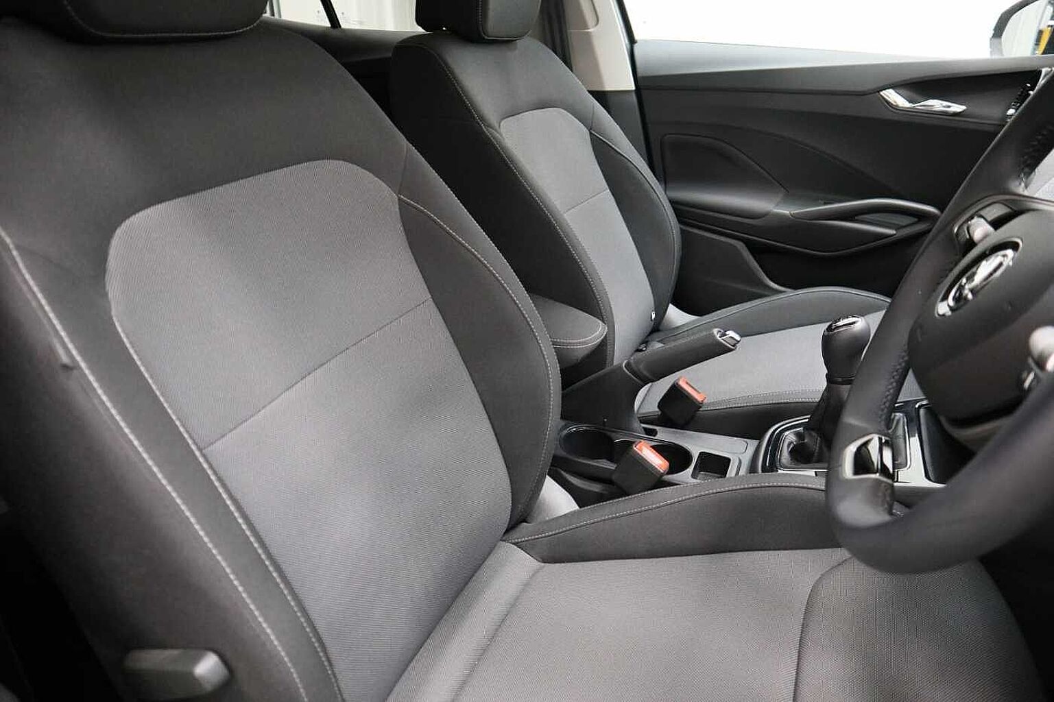 SKODA Fabia 1.0 TSI 116 Colour Edition 5dr