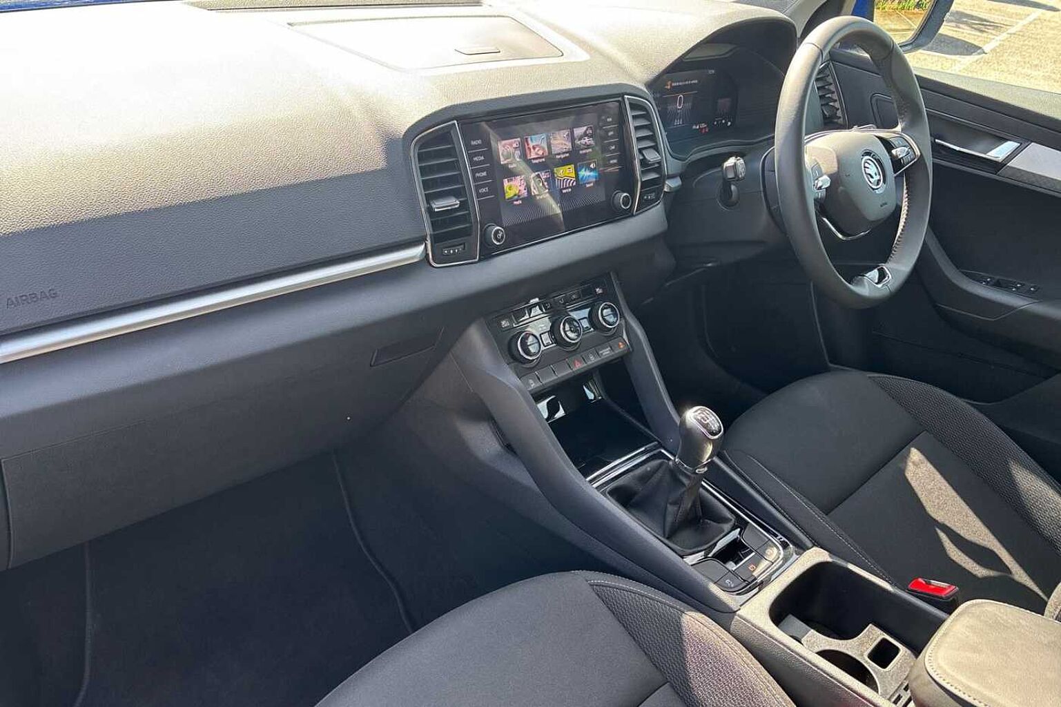 SKODA Karoq 1.5 TSI SE Drive 5dr